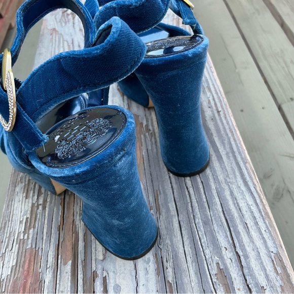 Vince Camuto Iza Velvet Dress Sandals Platform Magenta Strappy Size 6.5 - Picture 3 of 6